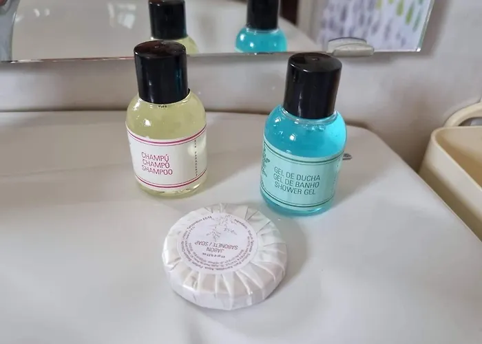 O Ninho Do Pinhal Bombardeira